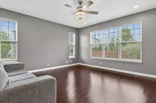 12807 Timber Wood Cir, Plainfield, IL 60585 - Photo 8