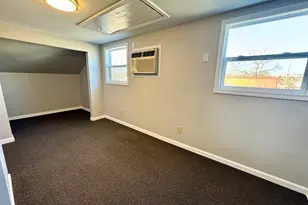 1600 W Main St, Ottawa, IL 61350 - Photo 8
