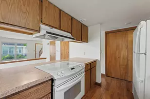 1111 Plymouth Dr, Champaign, IL 61821 - Photo 12