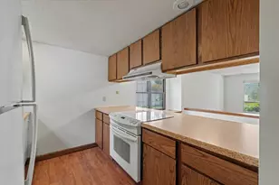 1111 Plymouth Dr, Champaign, IL 61821 - Photo 10