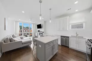 6606 S University Ave, Chicago, IL 60637 - Photo 2