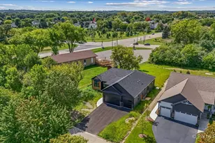 1211 Noble Dr, Port Barrington, IL 60010 - Photo 32