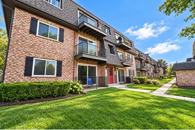 916 S Plum Grove Road #224, Palatine, IL 60067 - Photo 1