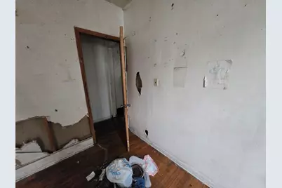 124 W 111th Place, Chicago, IL 60628 - Photo 12