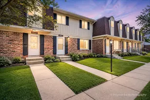 4027 Appleby Ln, Richton Park, IL 60471 - Photo 2