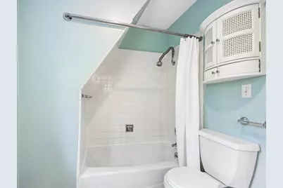2038 Hawthorne Lane, Evanston, IL 60201 - Photo 22