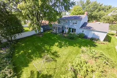 130 Ebbesen Drive, Dekalb, IL 60115 - Photo 4