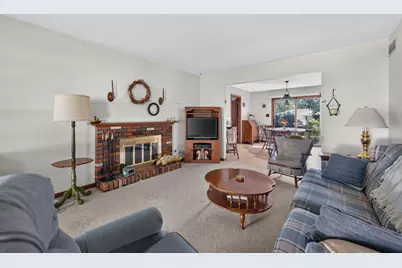 130 Ebbesen Drive, Dekalb, IL 60115 - Photo 6