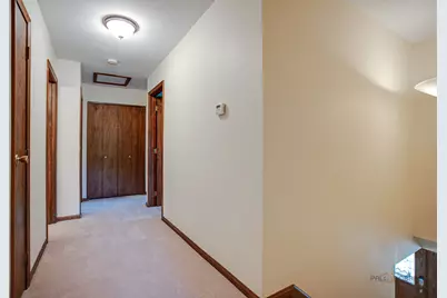 19665 W Hawthorne Boulevard, Mundelein, IL 60060 - Photo 18