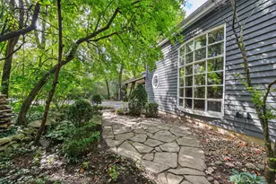 802 La Sell Dr, Champaign, IL 61820 - Photo 20