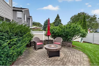 1172 Hillcrest Lane, Woodridge, IL 60517 - Photo 32