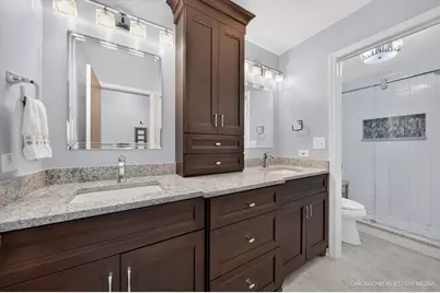 1172 Hillcrest Lane, Woodridge, IL 60517 - Photo 24