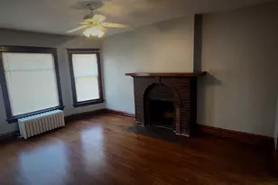 332 N West St, Waukegan, IL 60085 - Photo 2