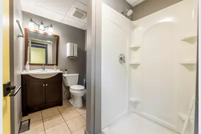 9757 S Kedzie Avenue, Evergreen Park, IL 60805 - Photo 12