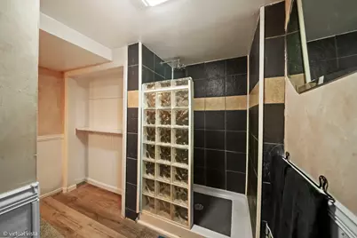 3884 Woodlawn Avenue, Gurnee, IL 60031 - Photo 22