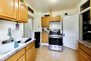 1907 N Keystone Ave, Chicago, IL 60639 - Photo 32
