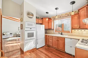 1058 Seymour Ave, Des Plaines, IL 60016 - Photo 10