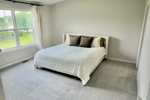 1903 Cobblestone Dr, Carpentersville, IL 60110 - Photo 18