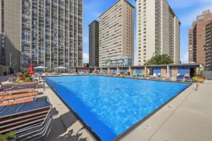 655 W Irving Park Rd, Chicago, IL 60613 - Photo 20