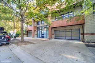 2251 W St Paul Ave, Chicago, IL 60647 - Photo 30