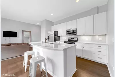 2251 W St Paul Avenue #3C, Chicago, IL 60647 - Photo 10