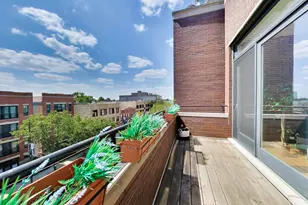2306 W Chicago Ave, Chicago, IL 60622 - Photo 10