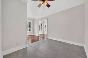 110 W 3rd St, Belvidere, IL 61008 - Photo 24