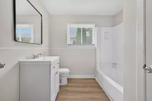 110 W 3rd St, Belvidere, IL 61008 - Photo 28