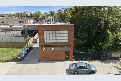 743 N Avers Avenue, Chicago, IL 60651 - Photo 2
