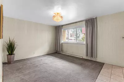 9123 Lamon Avenue N #D, Skokie, IL 60077 - Photo 6