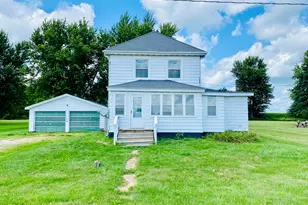 10632 E Titus Rd, Rochelle, IL 61068 - Photo 1
