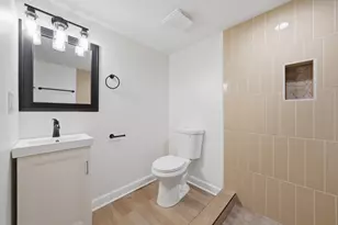 7517 S Carpenter St, Chicago, IL 60620 - Photo 24