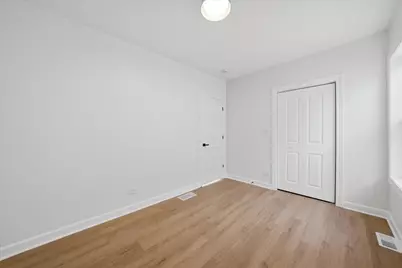 7517 S Carpenter Street, Chicago, IL 60620 - Photo 12