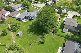 524 Hingham Ln, Schaumburg, IL 60193 - Photo 40