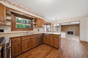 524 Hingham Ln, Schaumburg, IL 60193 - Photo 12