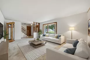 524 Hingham Ln, Schaumburg, IL 60193 - Photo 6