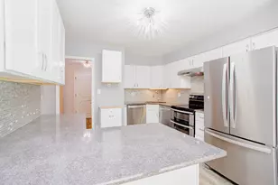 2846 W Touhy Ave, Chicago, IL 60645 - Photo 6