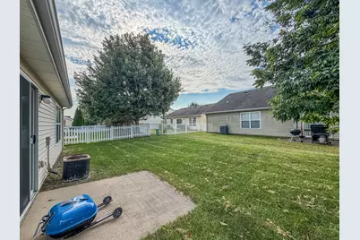 711 Newton Drive, Champaign, IL 61822 - Photo 26