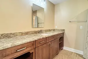 1669 Barberry Cir, Freeport, IL 61032 - Photo 42