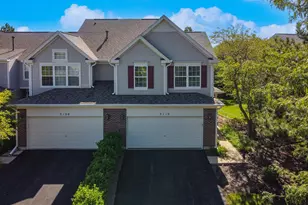 3110 Reflection Dr, Naperville, IL 60564 - Photo 2