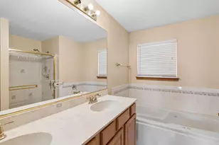 3110 Reflection Dr, Naperville, IL 60564 - Photo 16