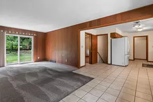 1112 Prestwick Pkwy, Rockford, IL 61107 - Photo 12