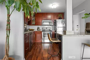 5445 N Sheridan Rd, Chicago, IL 60640 - Photo 8