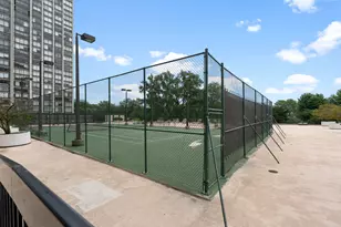 5445 N Sheridan Rd, Chicago, IL 60640 - Photo 16