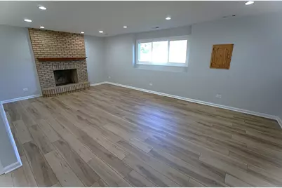 22520 Crescent Way, Richton Park, IL 60471 - Photo 14