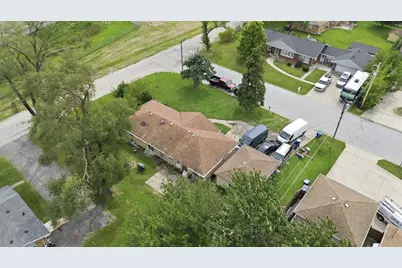 9342 S 76th Avenue, Hickory Hills, IL 60457 - Photo 26