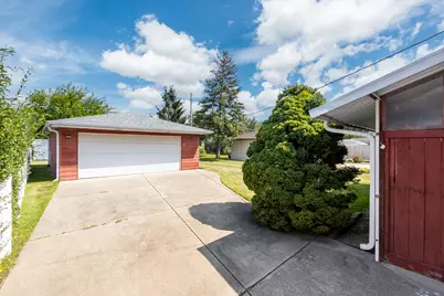 7046 W Cleveland Street, Niles, IL 60714 - Photo 24