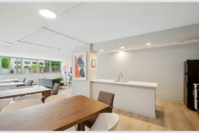 555 W Cornelia Avenue #403, Chicago, IL 60657 - Photo 14