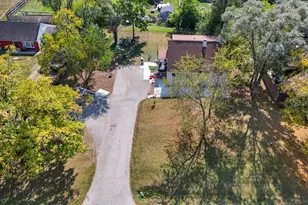 28W625 Lester St, West Chicago, IL 60185 - Photo 54