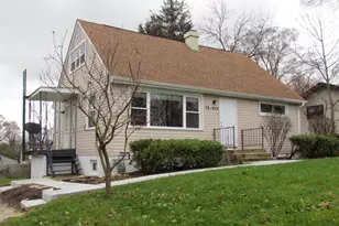 28W625 Lester St, West Chicago, IL 60185 - Photo 1